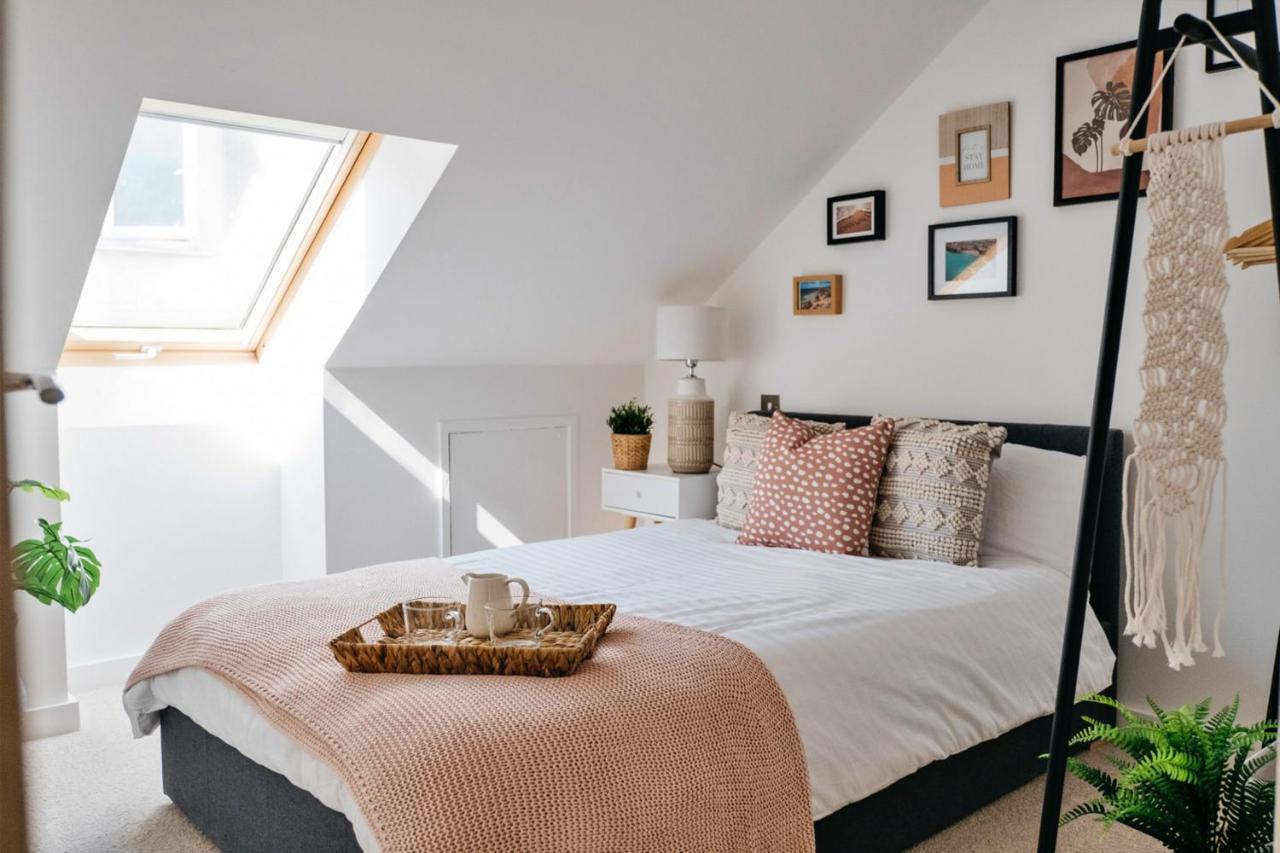 Finest Retreats - Tolcarne Stay - Luxury Newquay Apartment Экстерьер фото