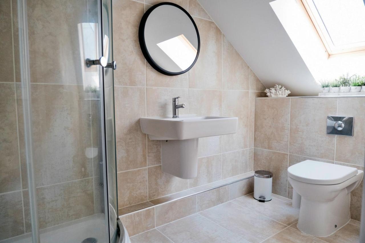 Finest Retreats - Tolcarne Stay - Luxury Newquay Apartment Экстерьер фото